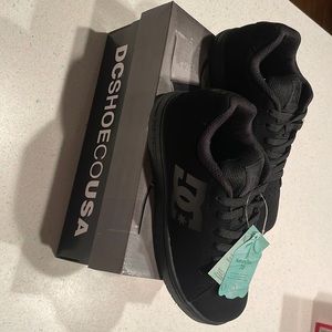 Brand new in box never worn size youth 2 DC shoes